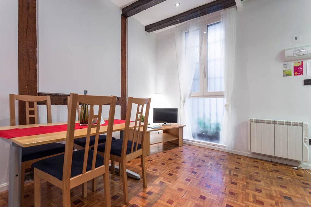 Barbieri Apartment Madrid Ngoại thất bức ảnh